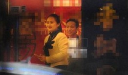 最新爆料出轨明星,当红明星深夜密会神秘女子，出轨真相浮出水面